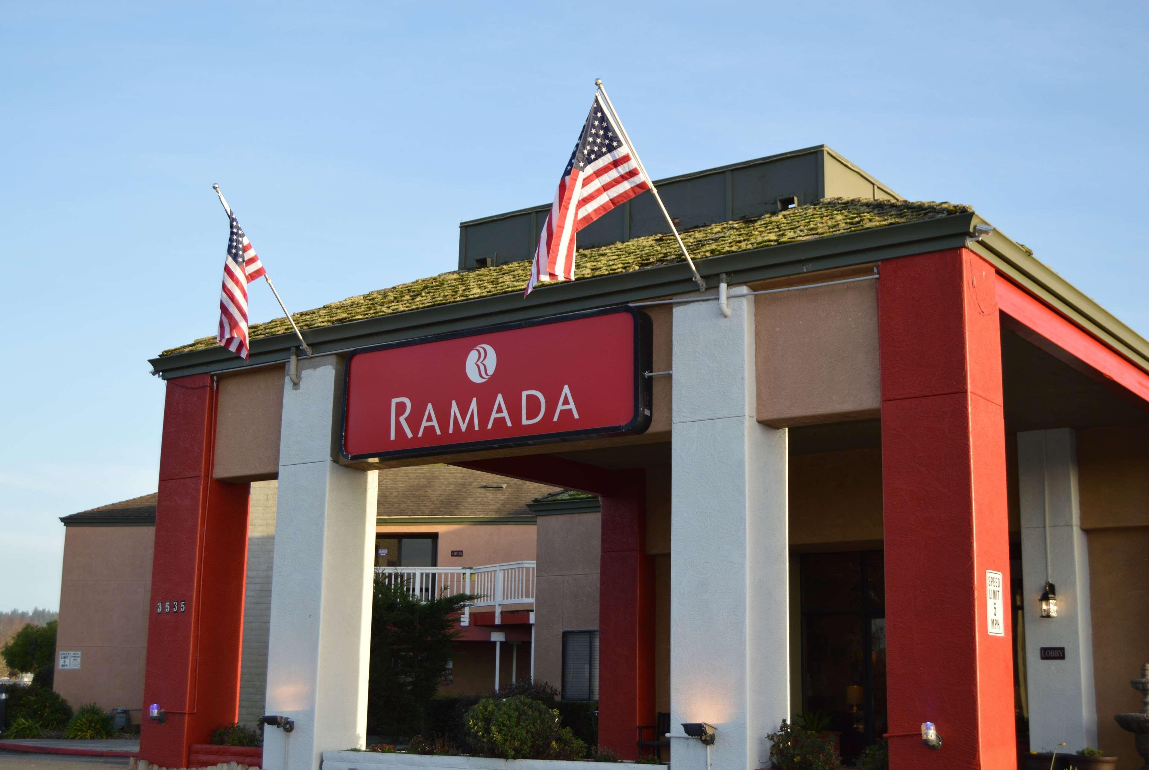 Ramada By Wyndham Arcata Hotel Luaran gambar
