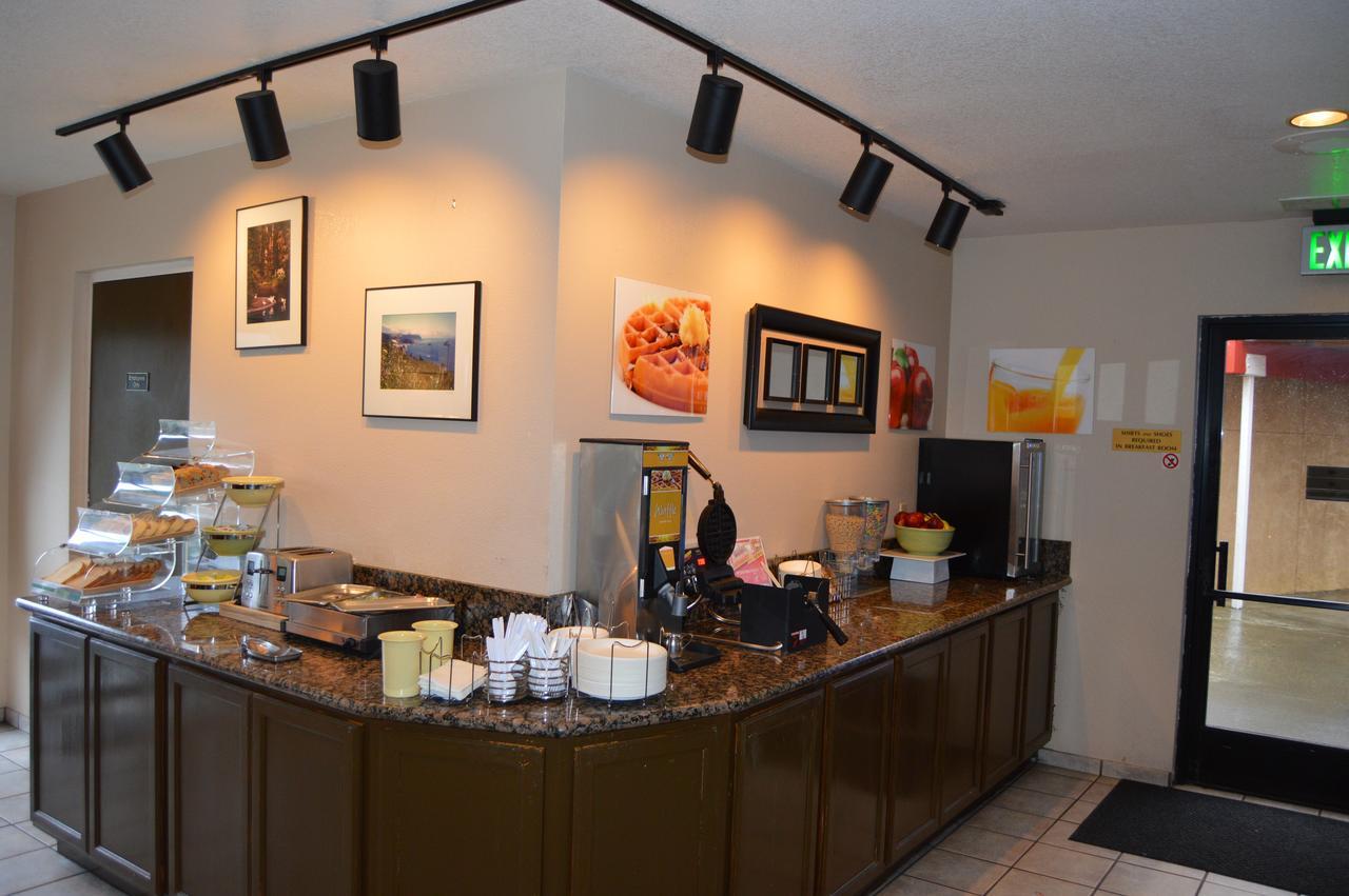 Ramada By Wyndham Arcata Hotel Luaran gambar